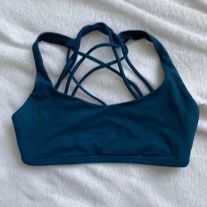 Lululemon Free To Be Wild Bra Sz 4 Nile Blue